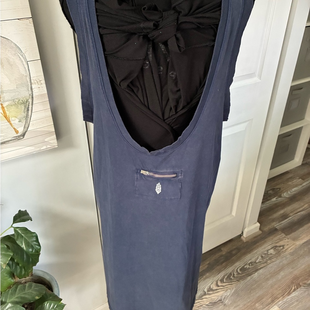 FP Movement Hot Shot Tunic Navy Sleeveless Tunic. NWOT - Picture 3 of 6